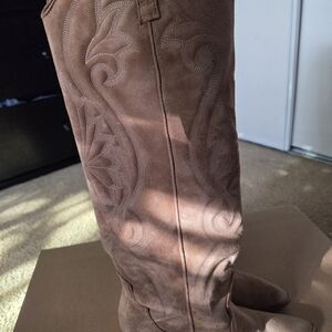 Brown Embroidered Women's Jeans